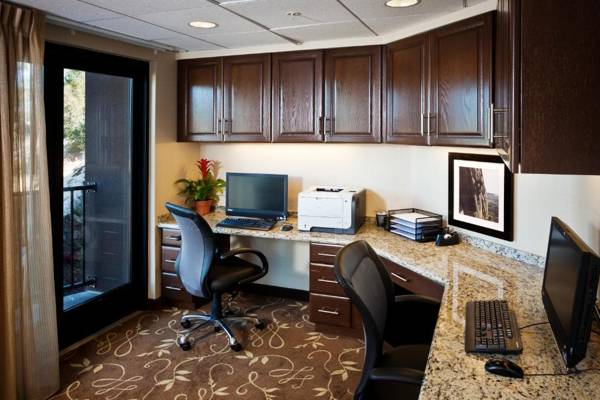 Workspace - Hampton Inn & Suites Arroyo Grande