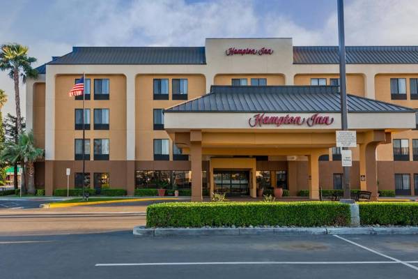 Hampton Inn Bakersfield - Central