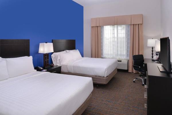 Workspace - Holiday Inn Express & Suites Bakersfield Airport an IHG Hotel