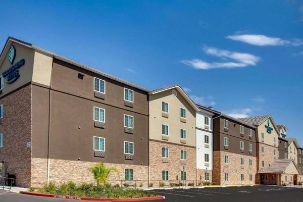 WoodSpring Suites Bakersfield