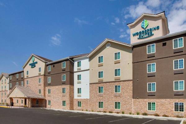 WoodSpring Suites Bakersfield