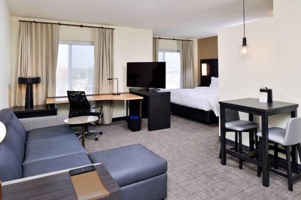 Workspace - Residence Inn by Marriott Bakersfield West