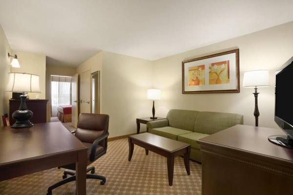 Workspace - Ayres Hotel Barstow