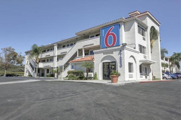 Motel 6-Bellflower CA - Los Angeles