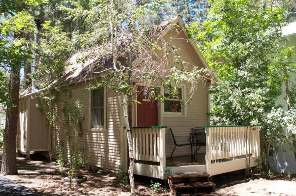 Sleepy Forest Cottages