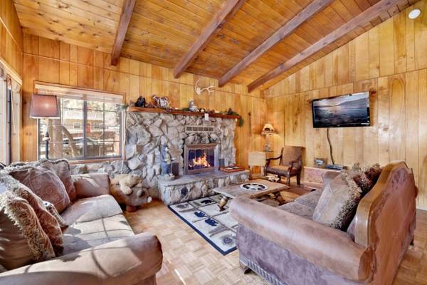 Casa Catalina-667 by Big Bear Vacations