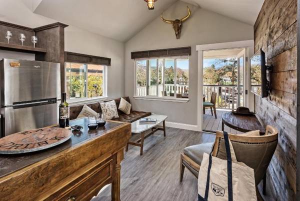 Flying Flags RV Resort & Campground