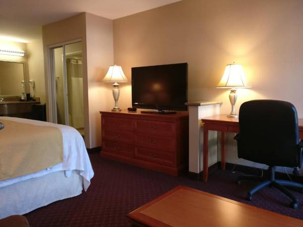 Workspace - Burbank Inn and Suites