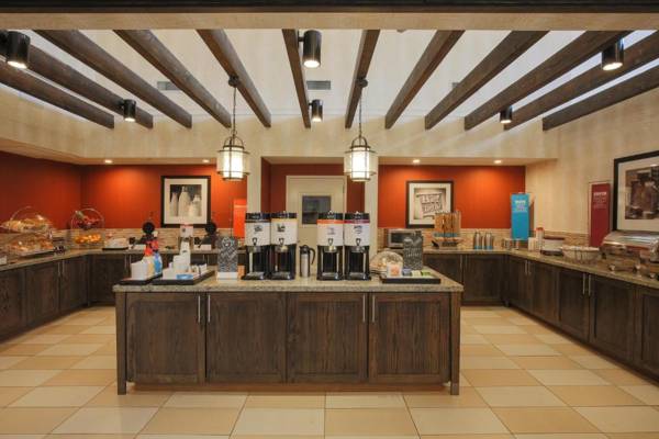 Hampton Inn & Suites Camarillo