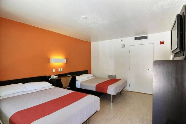 Motel 6-Carpinteria CA - Santa Barbara - South