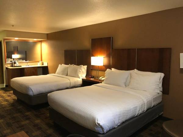 Holiday Inn Express Corning an IHG Hotel