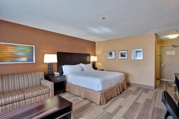 Holiday Inn Express Costa Mesa an IHG Hotel