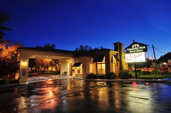 University Park Inn & Suites