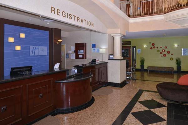 Holiday Inn Express Hotel & Suites El Centro an IHG Hotel