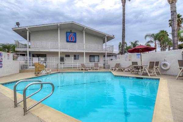 Motel 6-El Monte CA - Los Angeles