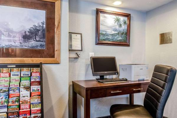 Workspace - Clarion Hotel By Humboldt Bay