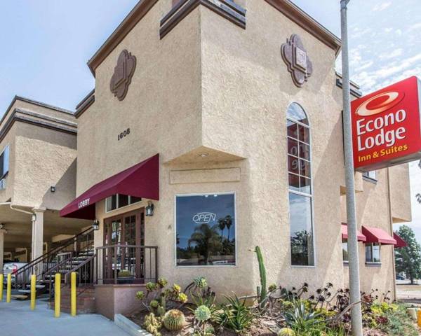 Econo Lodge Inn & Suites Fallbrook Downtown