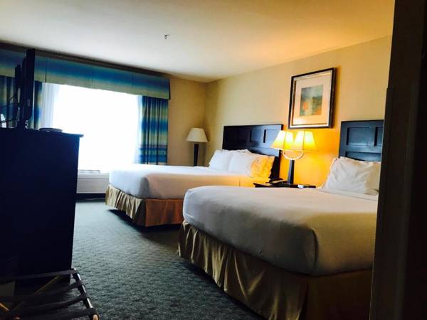 Holiday Inn Express Fort Bragg an IHG Hotel