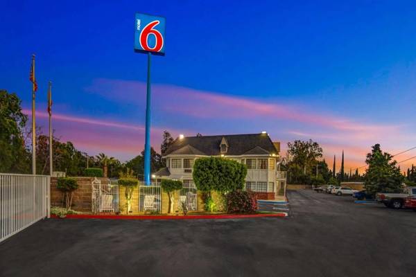 Motel 6-Fresno CA - Belmont Ave