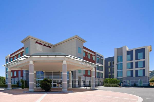 Hampton Inn & Suites Gilroy Ca