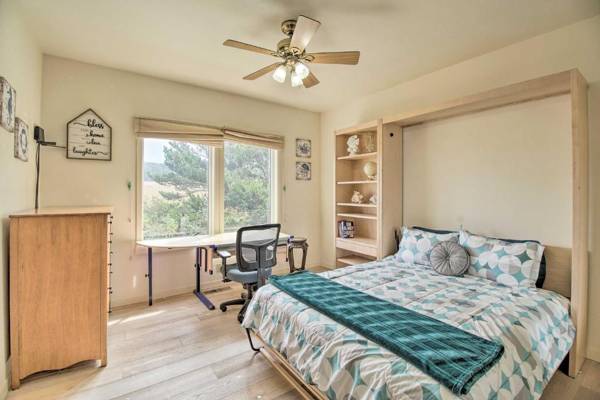 Workspace - Oceanfront Point Arena House with Lovely Deck!