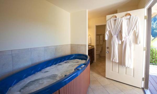 West Sonoma Inn & Spa