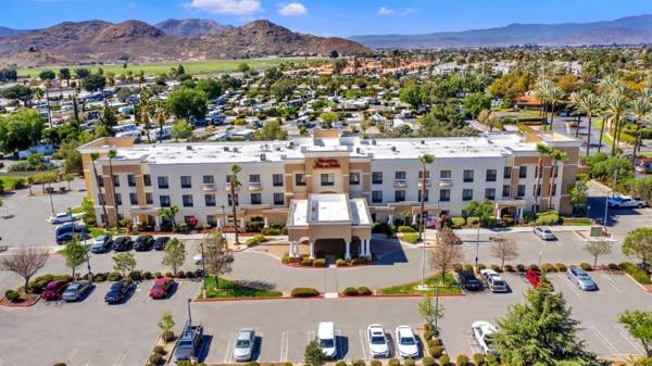 Hampton Inn & Suites Hemet