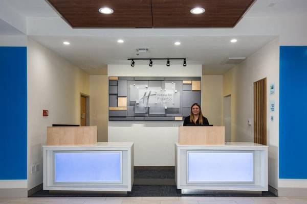 Holiday Inn Express Hotel & Suites Hesperia an IHG Hotel