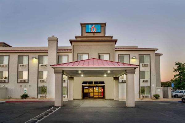 Motel 6-Hesperia CA - West Main Street I-15