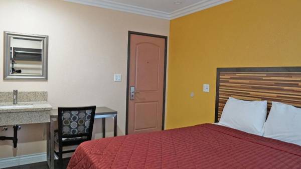 Holly Crest Hotel - Los Angeles LAX Airport