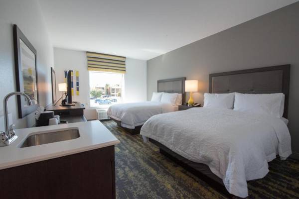 Hampton Inn & Suites Irvine/Orange County Airport