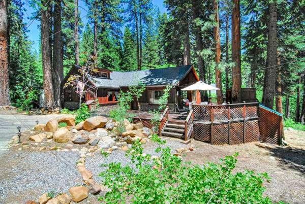 Tahoe Vista Cabin with Deck 1 Mile to the Beach!