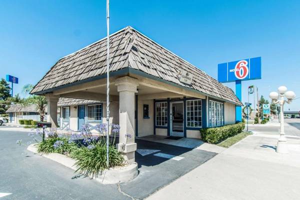 Motel 6-Kingsburg CA