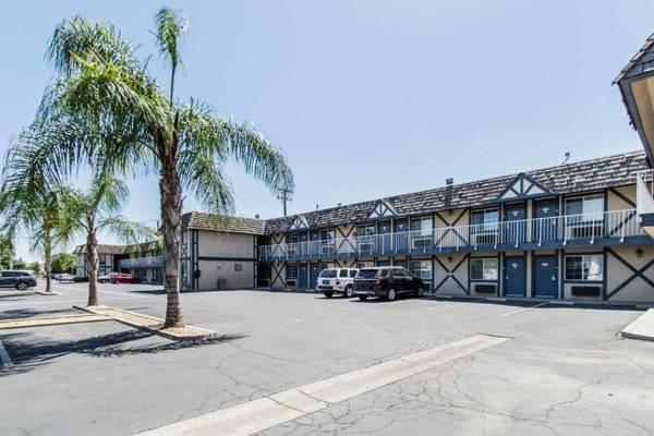 Motel 6-Kingsburg CA