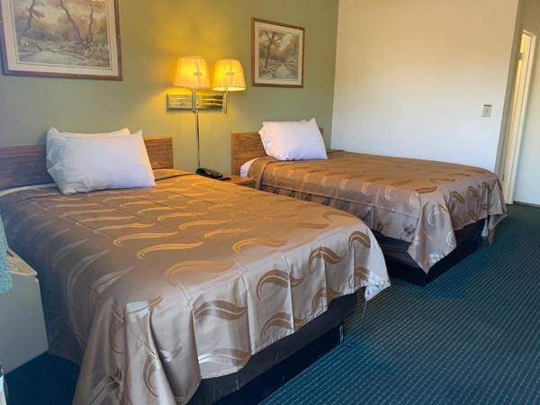 Regency Inn Lakeport