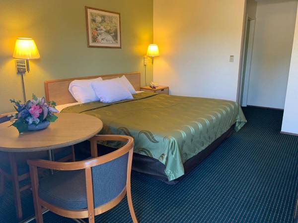 Regency Inn Lakeport