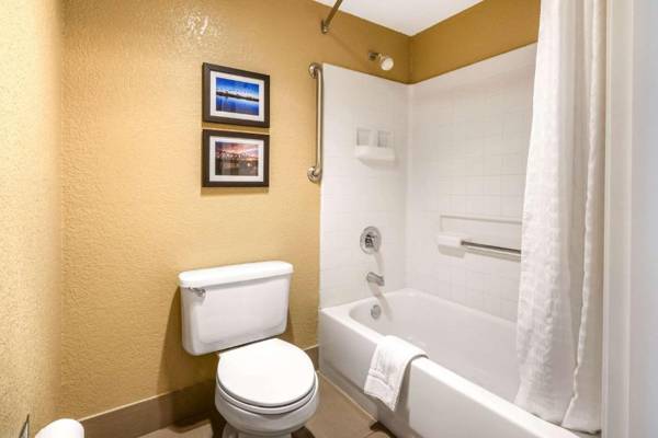 Comfort Inn Lathrop Stockton Airport