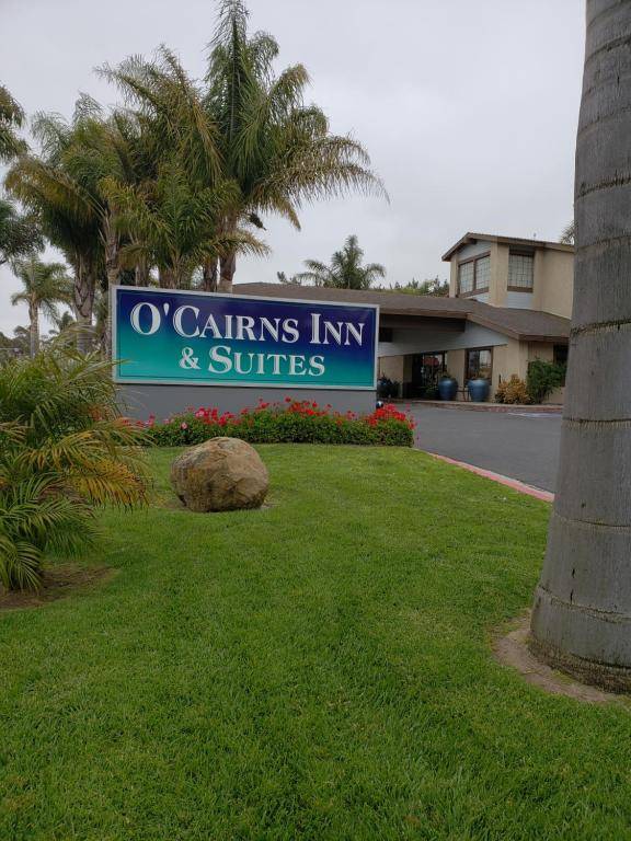 O'Cairns Inn and Suites