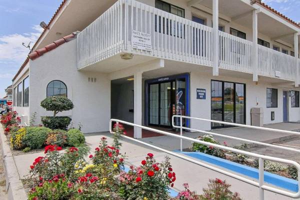 Motel 6-Lompoc CA