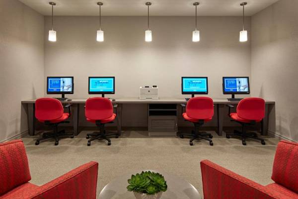 Workspace - Homewood Suites By Hilton Long Beach Airport