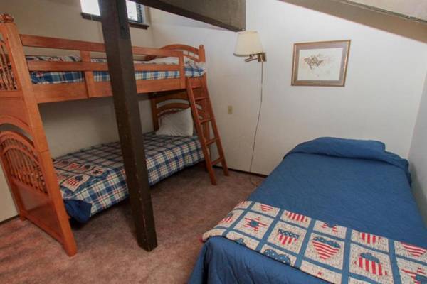 Discovery 4 #128 Loft