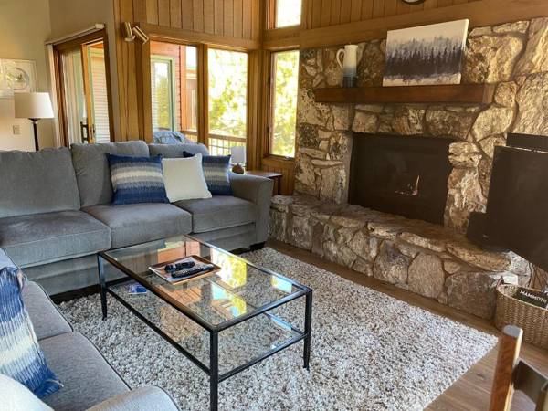 Mountainback #116 LoftCorner