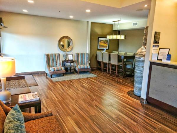 Best Western Plus Inn at the Vines