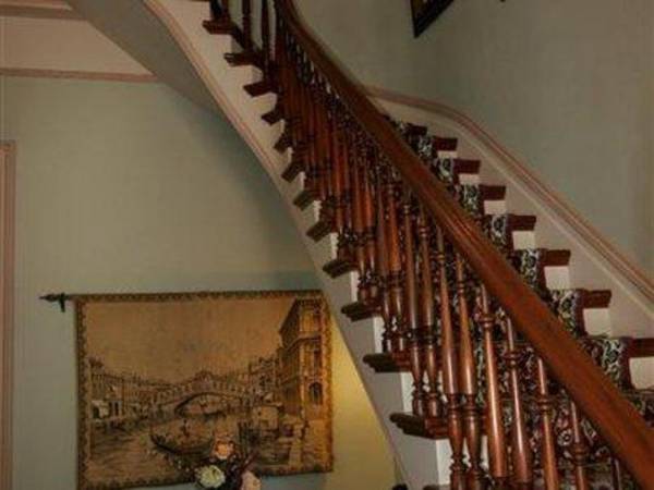 Mcclelland Priest B&B Inn