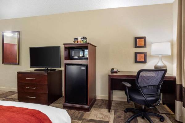 Workspace - Comfort Inn & Suites Newark Fremont - Silicon Valley