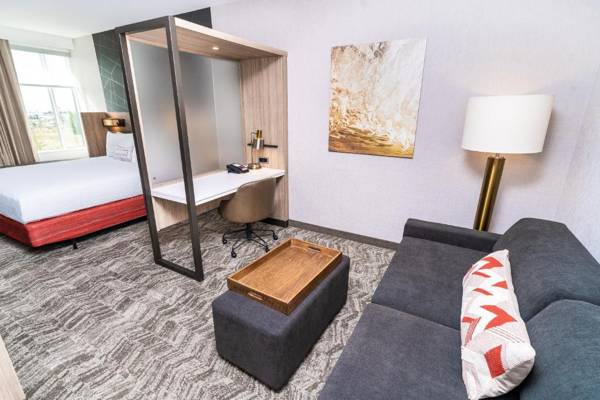 Workspace - SpringHill Suites by Marriott Newark Fremont
