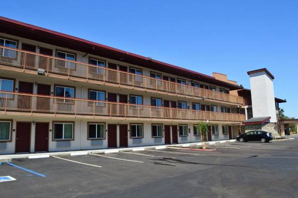 Red Roof Inn & Suites Sacramento North