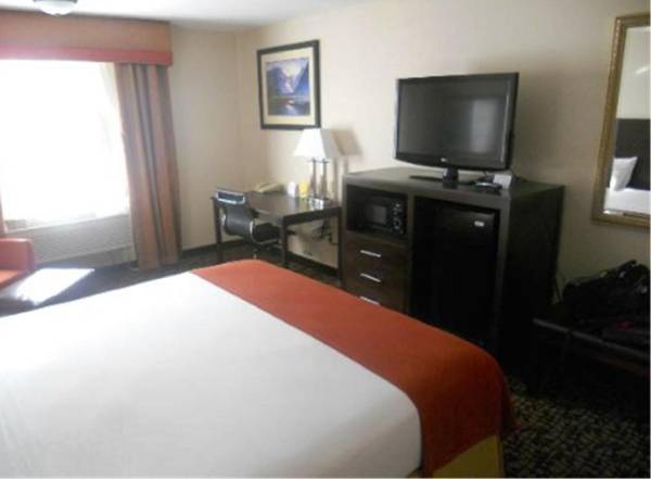 Holiday Inn Express Oakdale an IHG Hotel