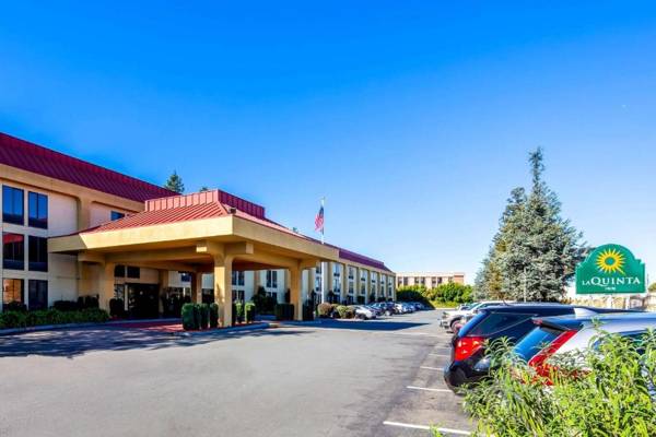 La Quinta by Wyndham Oakland Airport Coliseum