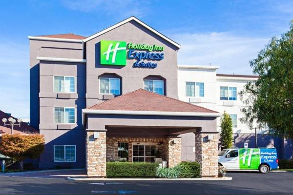 Holiday Inn Express & Suites Oakland - Airport an IHG Hotel